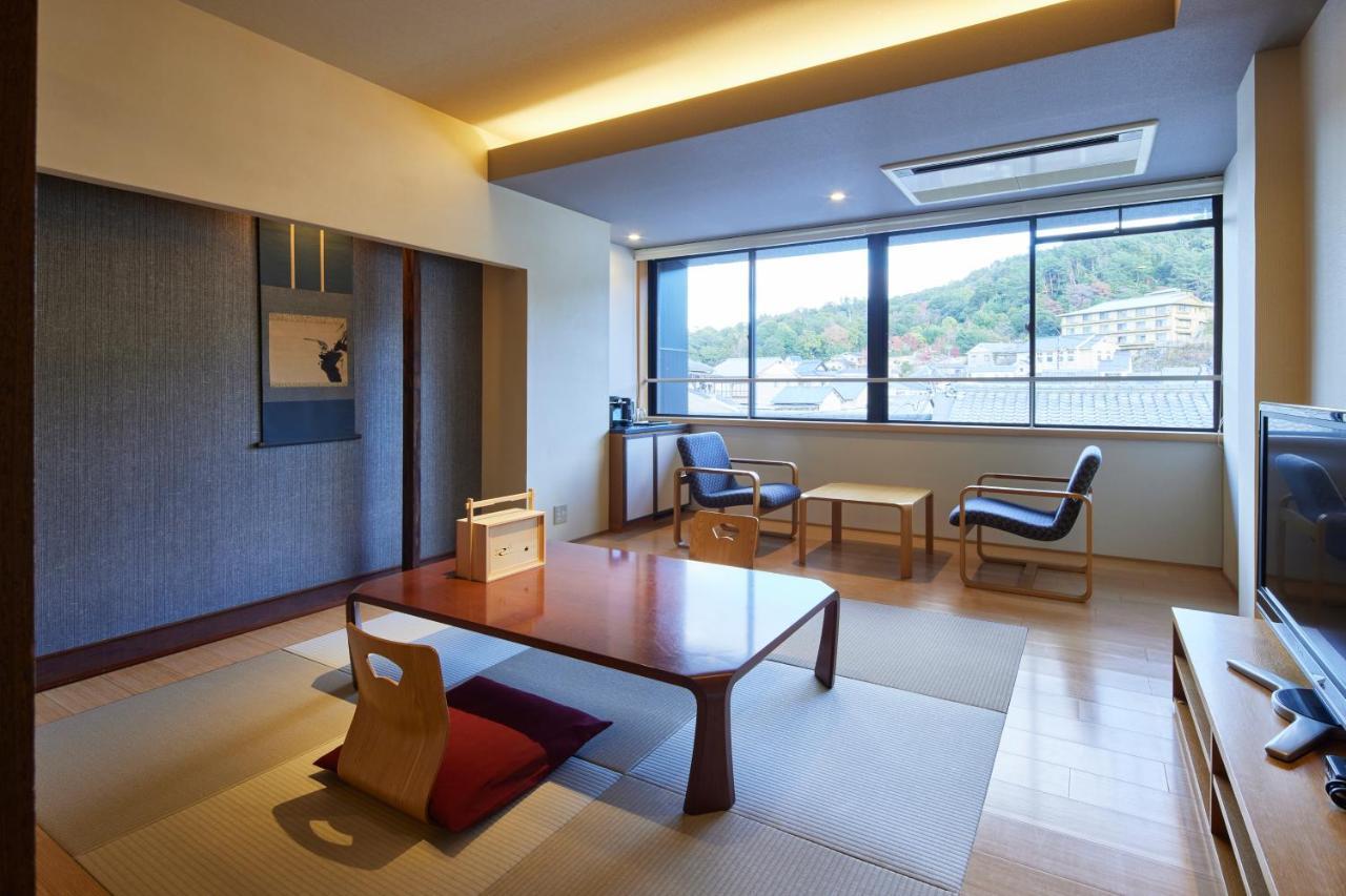 Hotel Itsukushima Iroha à Hatsukaichi Extérieur photo