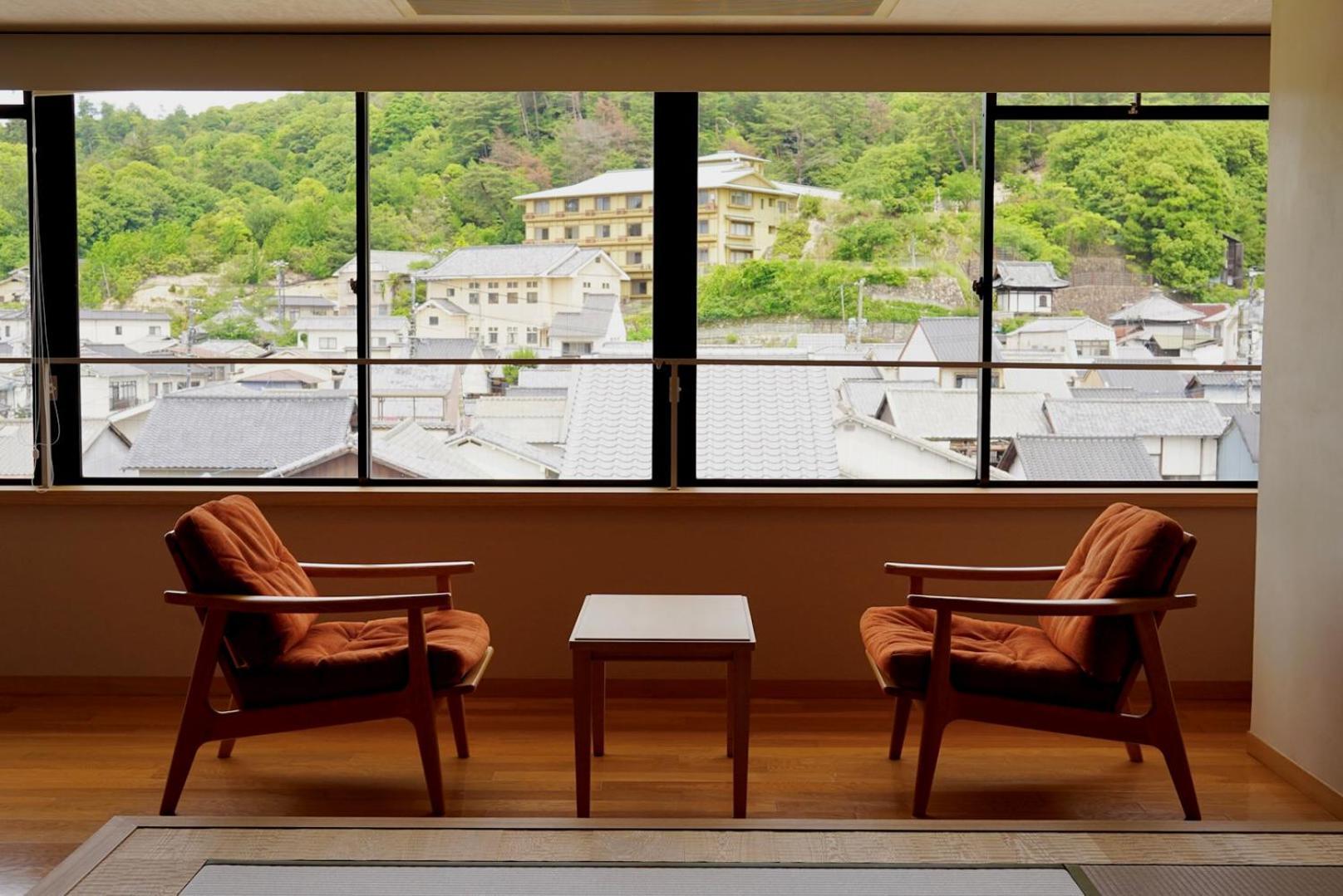 Hotel Itsukushima Iroha à Hatsukaichi Extérieur photo