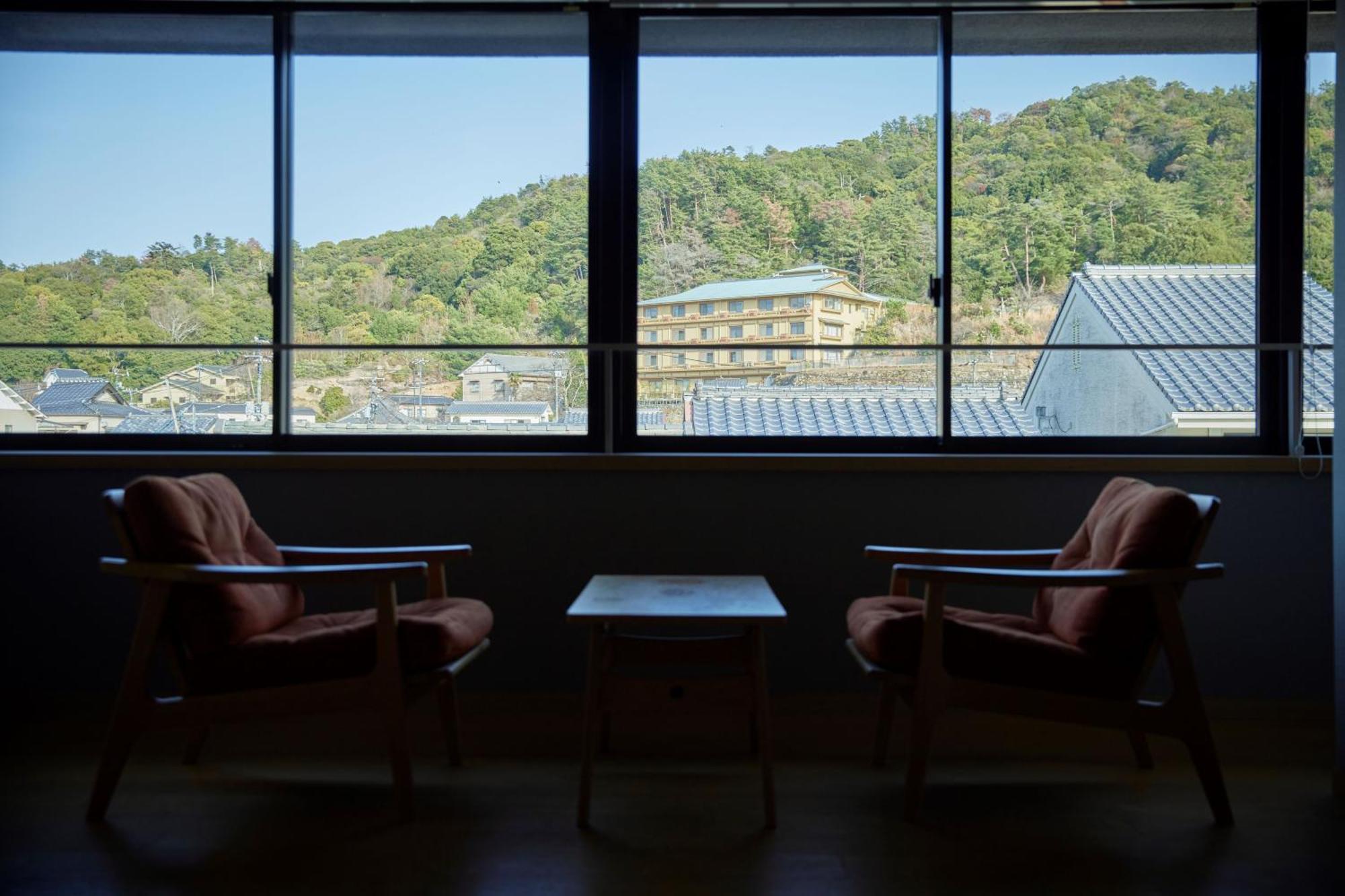 Hotel Itsukushima Iroha à Hatsukaichi Extérieur photo